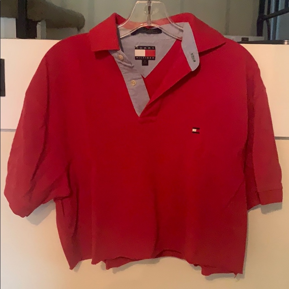 Loose Tommy Hilfiger collared shirt